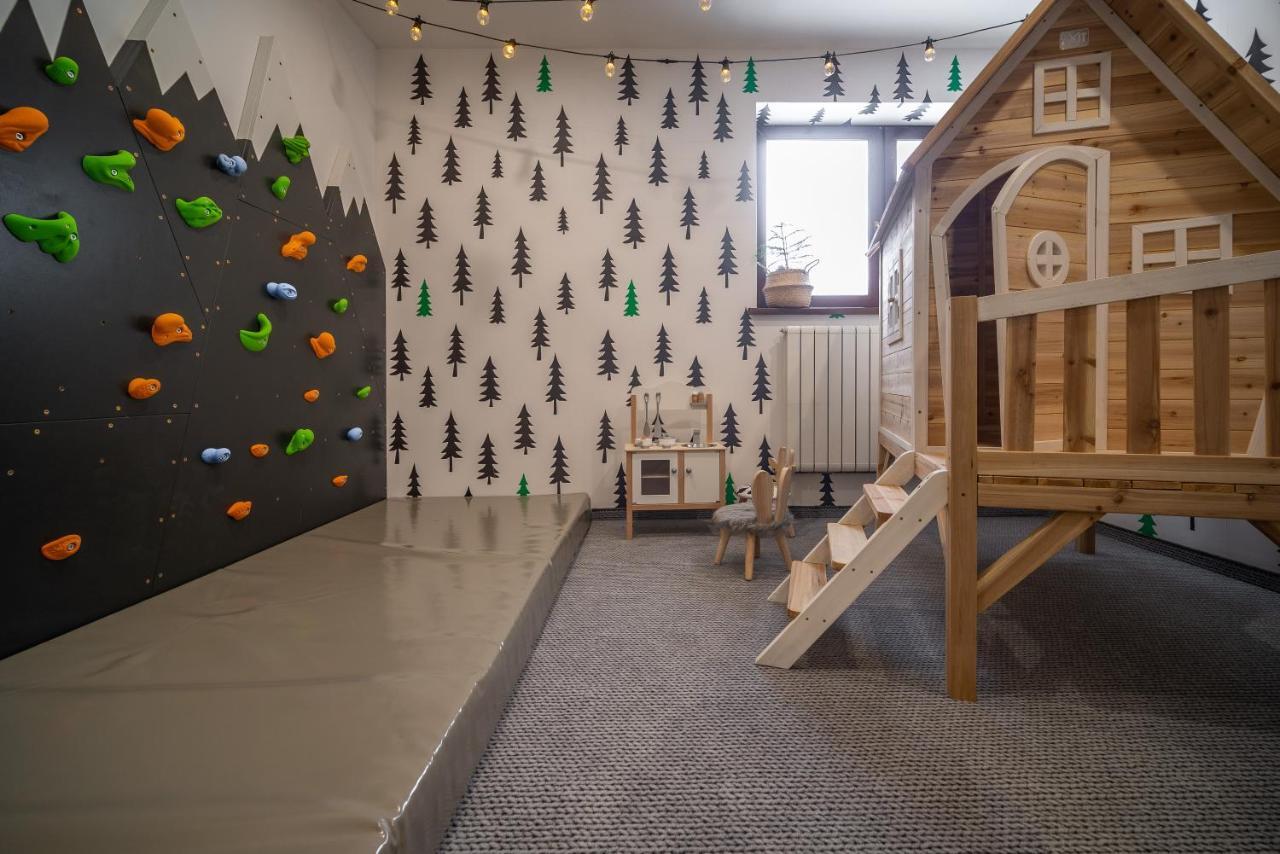 Rezydencja Silverton - Pilkarzyki, Ping Pong W Obiekcie Bialka Tatrzanska Exterior foto